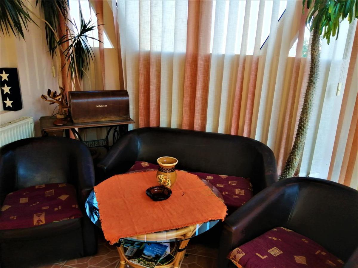 Hotel Dolce Far Niente Brasov Luaran gambar